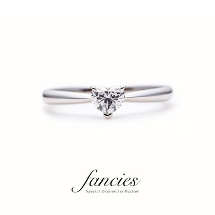【BRIDGE ANTWERP BRILLIANT GALLERY(ブリッジ・アントワープ・ブリリアント・ギャラリー)】Diamond Heart ENGAGEMENT RING ダイヤモンド ハート エンゲージリング 