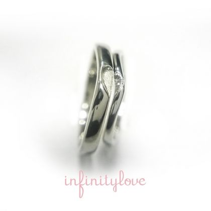 【BRIDGE ANTWERP BRILLIANT GALLERY(ブリッジ・アントワープ・ブリリアント・ギャラリー)】pupil ピューピル　瞳