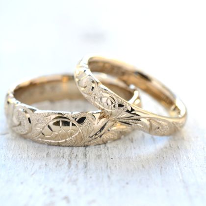 【湘南彫金工房 andfuse】【手作り結婚指輪デザインワックスコース】波模様スクロールを手彫り彫刻したハワイアンな手作り結婚指輪