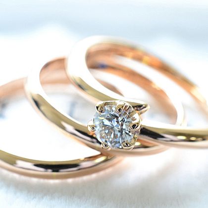 【湘南彫金工房 andfuse】【手作り結婚指輪婚約指輪同時製作コース】18金ピンクゴールドの手作り結婚指輪と手作り婚約指輪