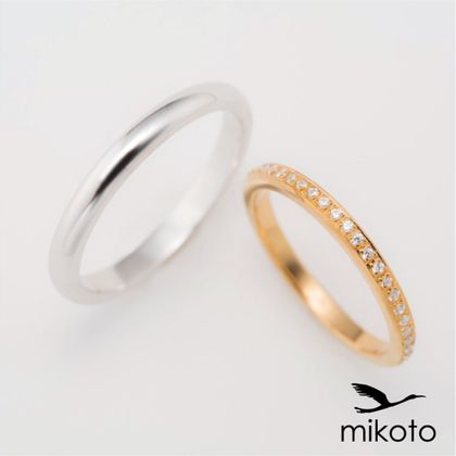 【鶴(mikoto)】【18MA-005b】それぞれの好みを取り入れたデザイン違いの結婚指輪