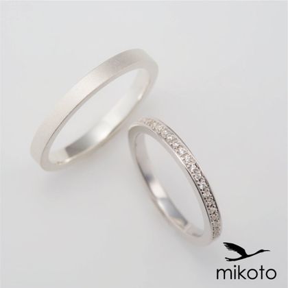 【鶴(mikoto)】【18MA-003a】プラチナのハーフエタニティリング