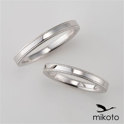 【鶴(mikoto)】【18MA-009（鍛造）】ミルグレインを施した平打ちの鍛造製法の結婚指輪
