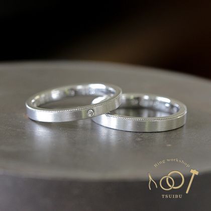 【ついぶ工房】【二人の想いが詰まった手作り結婚指輪】プラチナ・平打型・ミルグレイン・マット仕上げ