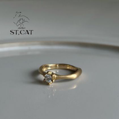 【atelier ST, CAT(アトリエ エスティーキャット)】いつものファッションに似合うダイヤモンド【オーダー婚約指輪】Engagement Ring 6ツ爪