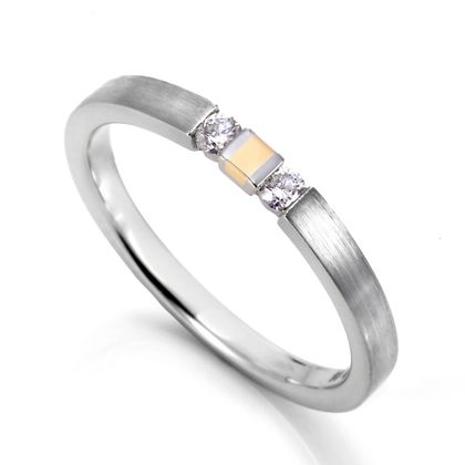 【DIAMOND DOT LAB(ダイアモンド ドット ラボ)】2MR-W-1L　2MR-W-1M　マリッジリング/ 運命の赤い糸のような結婚指輪です。