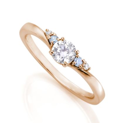 【DIAMOND DOT LAB(ダイアモンド ドット ラボ)】七ノ幸【蒼空】セットリング/ ブルーダイヤセッティング　雲ひとつない澄んだ空をイメージしたデザインです。