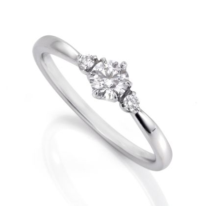 【DIAMOND DOT LAB(ダイアモンド ドット ラボ)】MILLENIUM 鍛造/MEMORY OF ETERNITY/婚約指輪