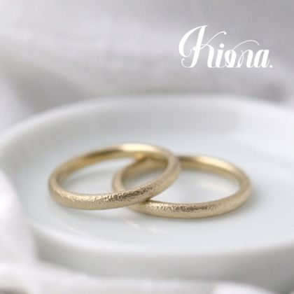 【atelier Kiona(アトリエキオナ)】【オーダーメイド】シンプルで丸みの強いフォルムのリングをマットに仕上げて♪