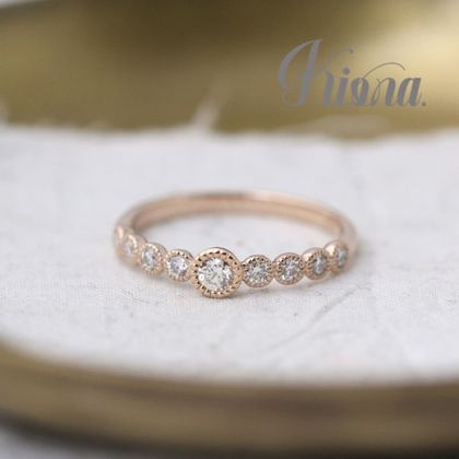 【atelier Kiona(アトリエキオナ)】【オーダーメイド】ハーフエタニティと一粒ダイヤのいいとこ取りな婚約指輪