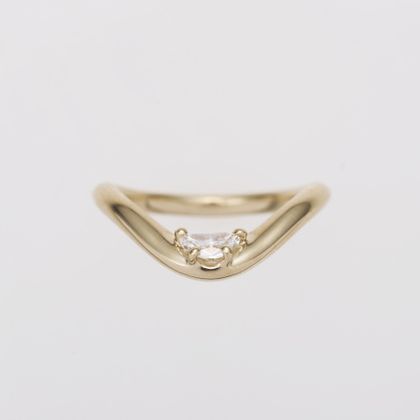 【ENEY(エネイ)】DROP CURVE 0.2CT HALF MOON DIAMOND K18YG RING