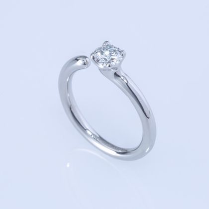 【ENEY(エネイ)】ONE PT900 0.5CT ROUND RING
