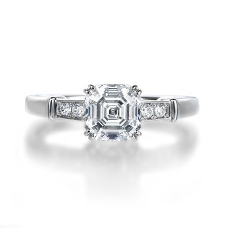 グレイシャス [婚約指輪] ラザール ダイヤモンド(LAZARE DIAMOND