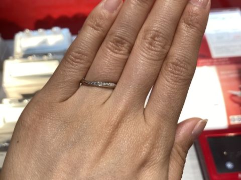 【AFFLUX(アフラックス)の口コミ】 指輪のデザインには一つ一つ意味があり、種類がたくさんあるのですが、そ…