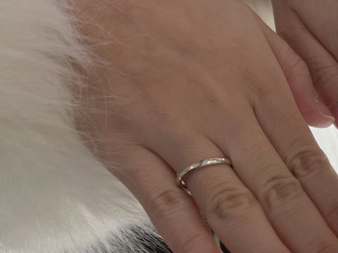 【CHARMY(チャーミー)の口コミ】 よく手を洗い、ハンドクリームをつける為、シンプルなデザインのものを検…