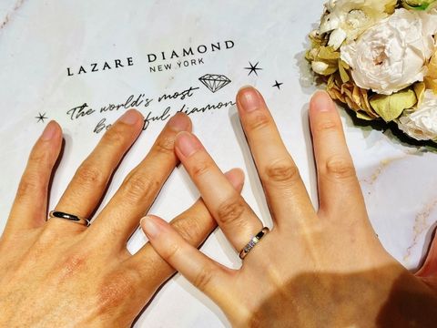 【ラザール ダイヤモンド(LAZARE DIAMOND)の口コミ】 他店も周りましたが、ダイヤが輝きがどこよりも美しかった。リングのデザ…