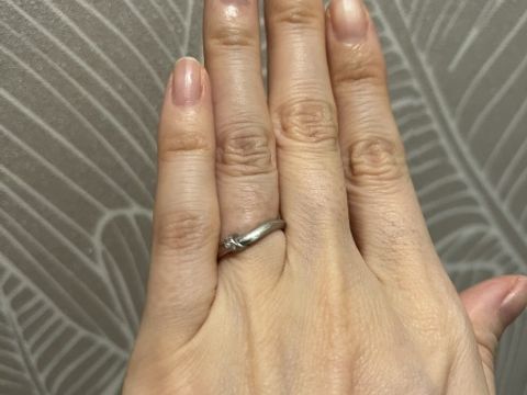 【俄(にわか)の口コミ】 結という結婚指輪にしました。ふたりの固い絆を「結び」という形で表現し…