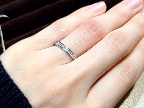 【カルティエ(Cartier)の口コミ】 ハーフエタニティの指輪です。繊細で上品な輝きでした。指輪だけでなく、…