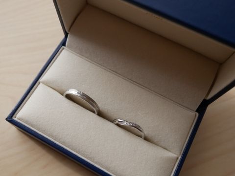 【GALA JEWELRY(ガラジュエリー)の口コミ】 彼も私も好みや似合うものが違うので、それぞれ好きなものを選んで刻印だ…