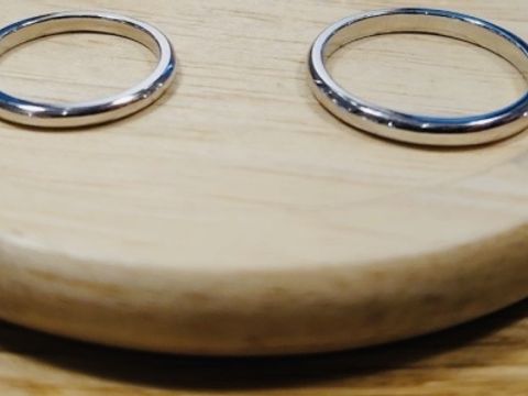 【CRAFY(クラフィ)の口コミ】 シンプルなデザインで費用を抑えた結婚指輪を探している中でCRAFYを見つけ…