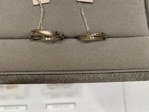 【STAR JEWELRY(スタージュエリー)の口コミ】 one heart
２つ並べるとハートの形になるので、このネーミング
新婦用はダ…