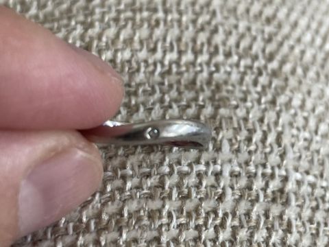 【ete(エテ)の口コミ】 シンプルなデザインのものを探していました。もともとエテさんのアクセサ…