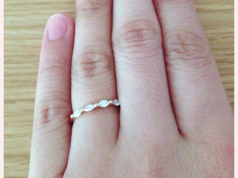 【ete(エテ)の口コミ】 一粒よりも主張がなく可愛いデザインが欲しかったので結婚指輪を探した同…