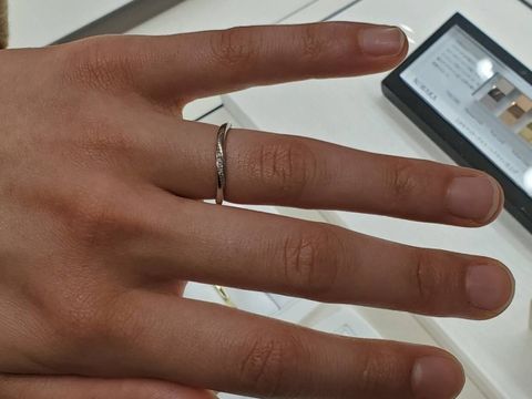 【俄(にわか)の口コミ】 指輪のおすすめポイントは、デザインの豊富さと意味だと思います。これか…