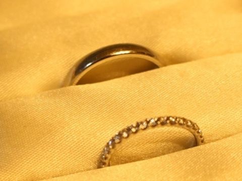 【TASAKI(タサキ)の口コミ】 結婚指輪には、ダイアがついているものが欲しいと決めていました。その中…