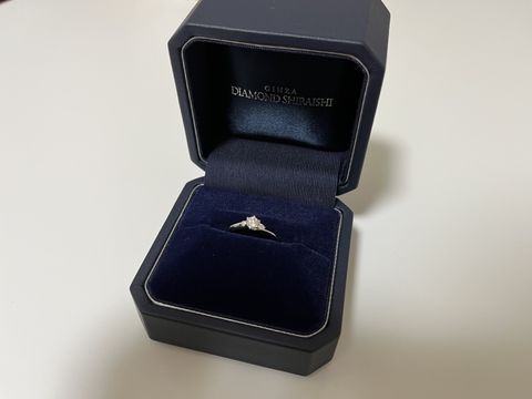 【銀座ダイヤモンドシライシの口コミ】 あまりゴージャスすぎずシンプルで華奢なデザインがいいなと思っていたと…