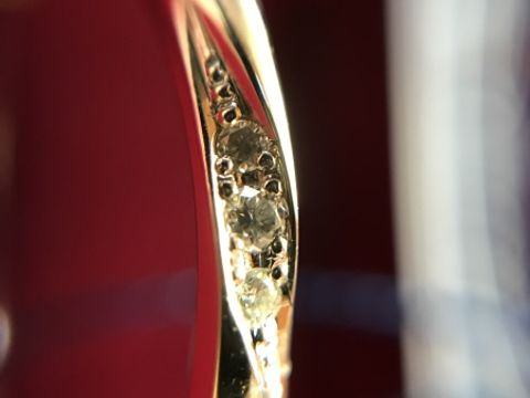 【Beauty and the Beast(ディズニー美女と野獣)の口コミ】 たまたま入った店で見つけました。
二人にとって美女と野獣の映画が思い出…