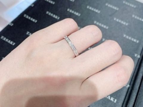 【TASAKI(タサキ)の口コミ】 婚約指輪を普段使いしたかったため、ハーフエタニティを検討していました…