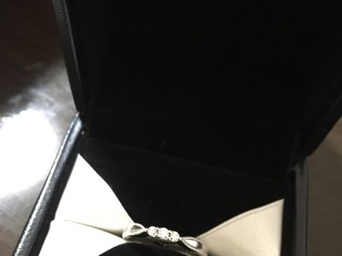 【エクセルコダイヤモンド(EXELCO DIAMOND)の口コミ】 長年使えるデザインでペアでデザインの意見が合うもの、、、を探してまし…