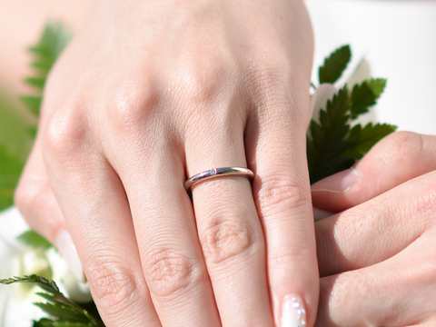 【ブルガリ(BVLGARI)の口コミ】 シンプルで、付け心地が良かったことが一番です。手を握った時に、リング…