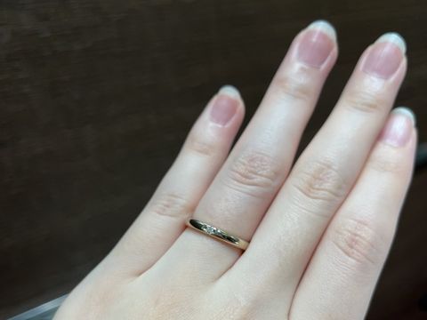 【アイプリモ(I-PRIMO)の口コミ】 シンプルなストレートでダイヤ１つの指輪を探していました。ペールブラウ…