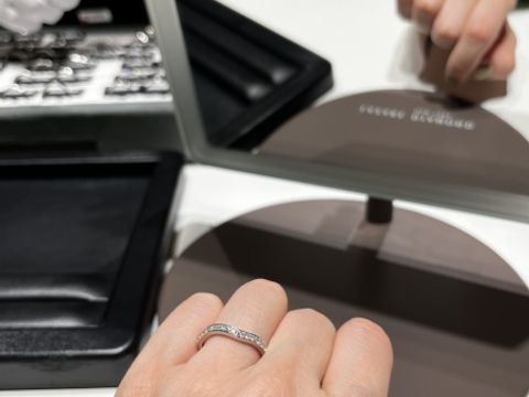 【ラザール ダイヤモンド(LAZARE DIAMOND)の口コミ】 ゴールデンウィーク期間限定で、普段は銀座店でのみ取り扱いのこちらのリ…