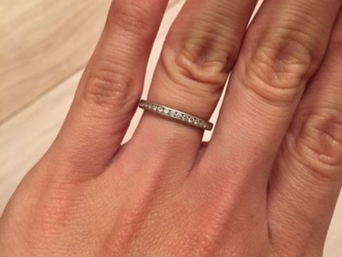 【ティファニー(Tiffany & Co.)の口コミ】 夫とは手のタイプが違うためペアではなくそれぞれ違うデザインにしよう、…