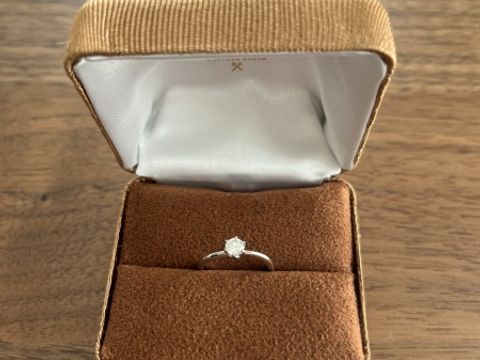 【COEUR D'OR(クゥドール)の口コミ】 【価格について】予算内であること
【デザインについて】シンプルで飽きの…