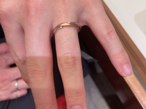 【銀座ダイヤモンドシライシの口コミ】 ゴールドとシルバーのコンビネーションタイプで、ゴールド部分はマット加…