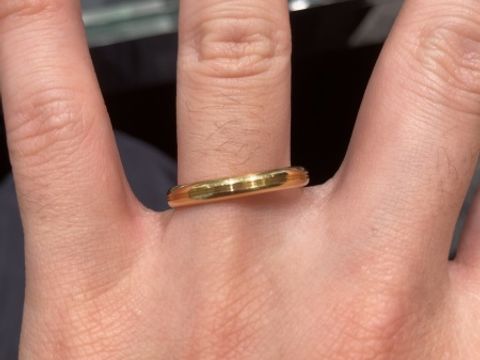 【ラザール ダイヤモンド(LAZARE DIAMOND)の口コミ】 ゴールドの質感も、プラチナの雰囲気もとても良く、目を引く指輪ばかりで…