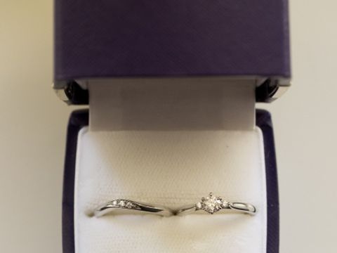 【俄(にわか)の口コミ】 京都のブランドということで以前から知っていて、指輪一つ一つに名前が付…