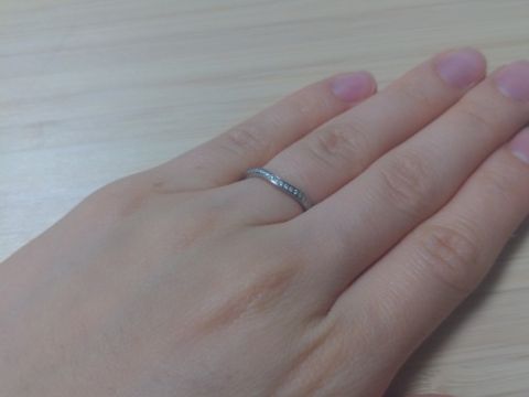 【カルティエ(Cartier)の口コミ】 ハーフエタニティのデザインで探していた。長い間つけるので、あまり予算…