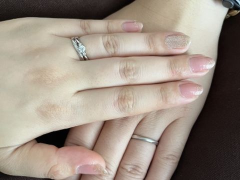 【4℃ BRIDAL(ヨンドシーブライダル)の口コミ】 元々婚約指輪も同じブランドで購入はしていたので、ここで買おうと決めて…
