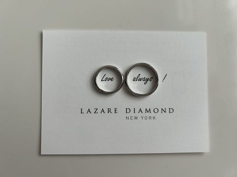 【ラザール ダイヤモンド(LAZARE DIAMOND)の口コミ】 婚約指輪とペアで着けることも考えて先に婚約指輪を見てから結婚指輪を決…