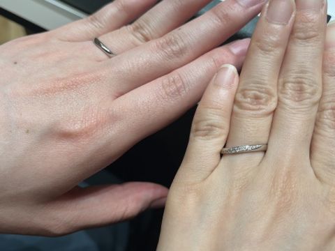 【ラザール ダイヤモンド(LAZARE DIAMOND)の口コミ】 海外ブランドですが、価格は他の海外ブランドよりも低い指輪が多かったで…