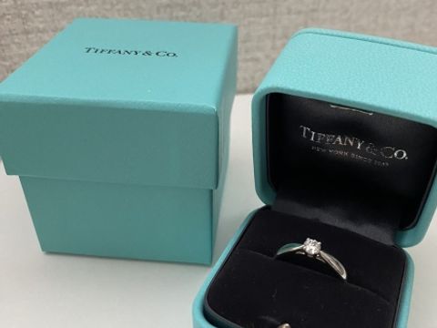 【ティファニー(Tiffany & Co.)の口コミ】 爪の部分の主張があまりないようなシンプルなデザインを探しており、こち…