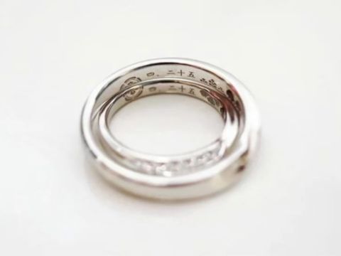 【ケイウノ ブライダル(K.UNO BRIDAL)の口コミ】 刻印にこだわりをもっており、自由に刻印がお願いできるブランドさんを探…