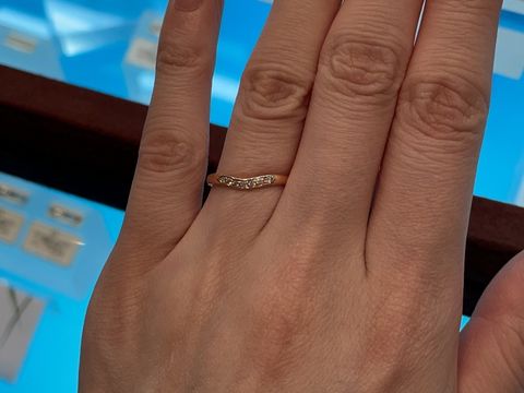 【【閉業】フラー・ジャコー(FURRER-JACOT)の口コミ】 ゆるめのVカーブ。鍛造製法が良かったので鍛造製法で作られているブランド…