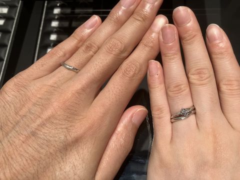 【エクセルコダイヤモンド(EXELCO DIAMOND)の口コミ】 指輪のデザインはどのブランドでも見たことがないデザインでした。一粒の…