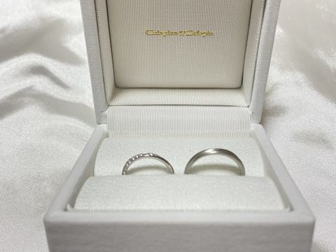 【Galopine & Galopin(ガロピーネガロパン)の口コミ】 指が細めなので華奢なデザインのものが良く、こちらの指輪に決めました。…